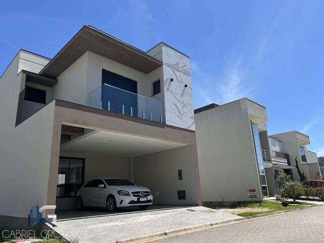 #147 - Casa para Venda em Biguaçu - SC - 1